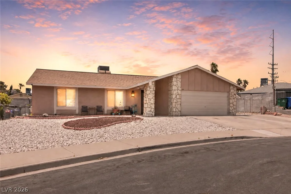 1341 Saddle, Boulder City, NV 89005