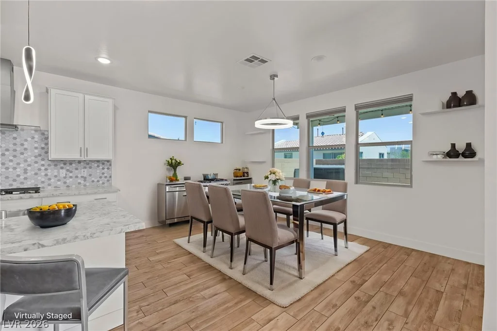 8320 Carabiner, Las Vegas, NV 89166