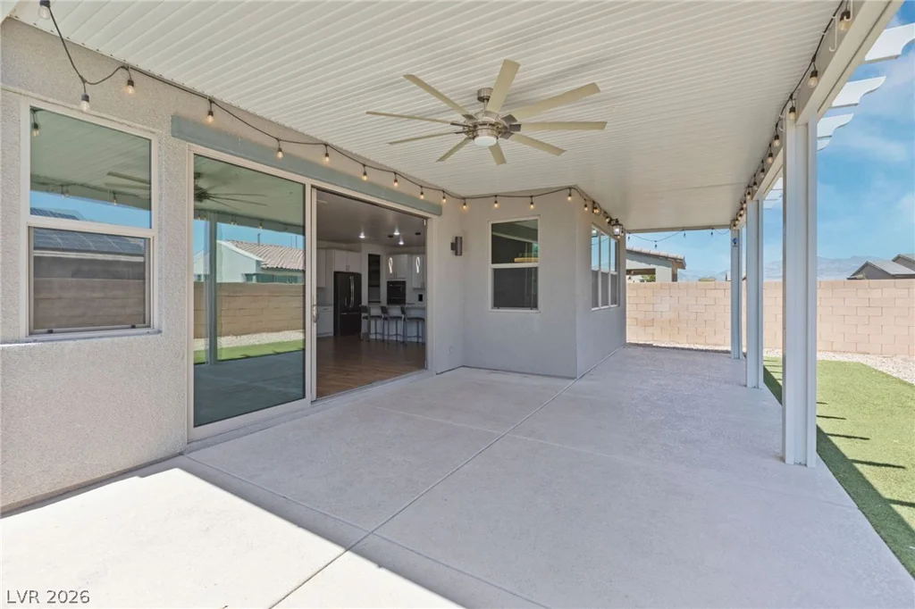 8320 Carabiner, Las Vegas, NV 89166