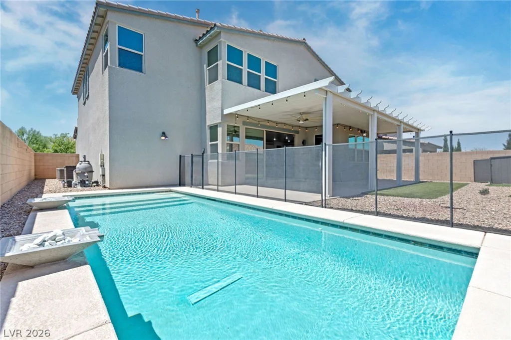 8320 Carabiner, Las Vegas, NV 89166