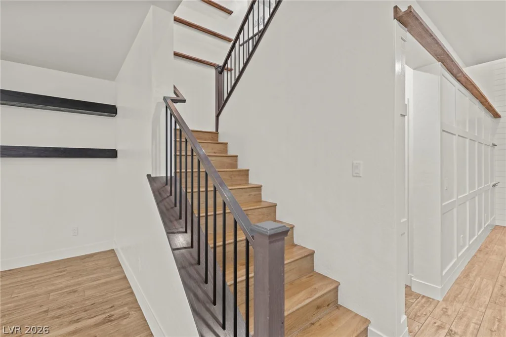 8320 Carabiner, Las Vegas, NV 89166