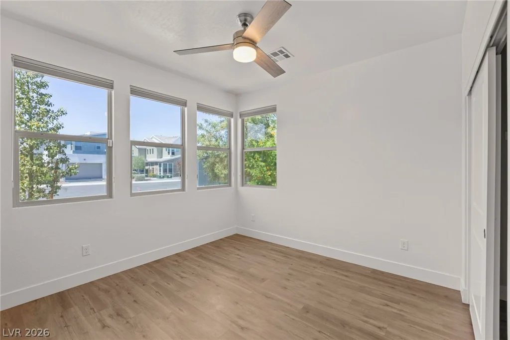 8320 Carabiner, Las Vegas, NV 89166