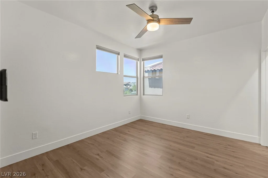 8320 Carabiner, Las Vegas, NV 89166