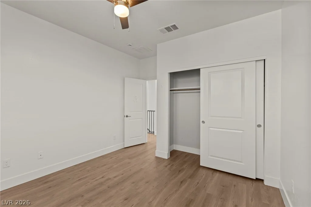 8320 Carabiner, Las Vegas, NV 89166