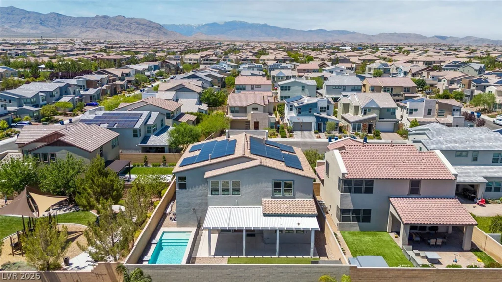 8320 Carabiner, Las Vegas, NV 89166