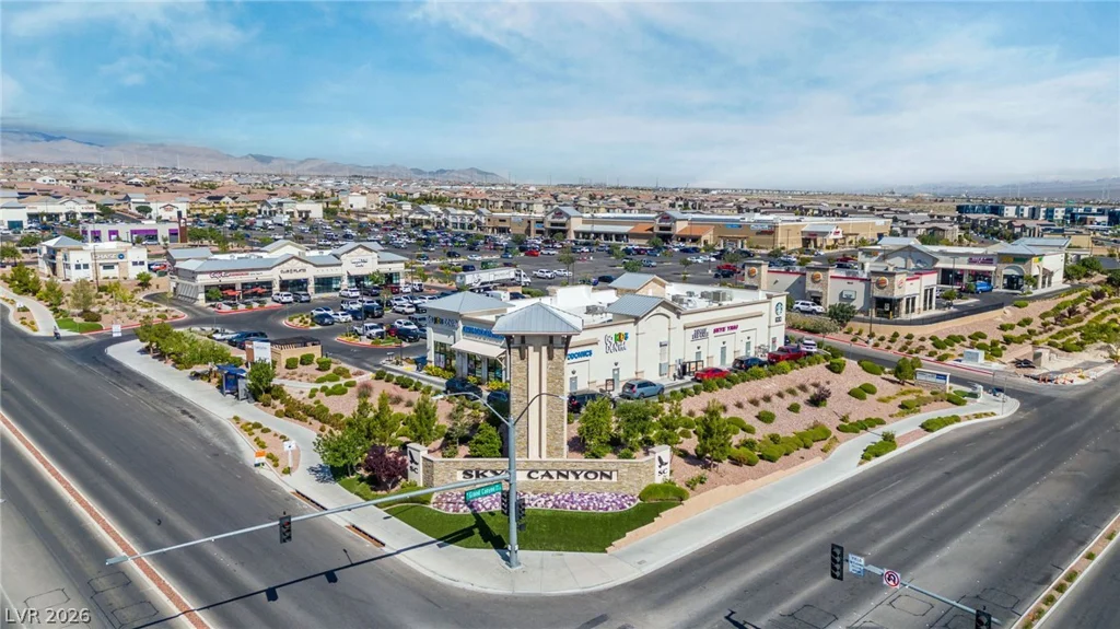 8320 Carabiner, Las Vegas, NV 89166