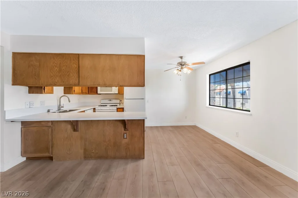 101 Luna, Las Vegas, NV 89145