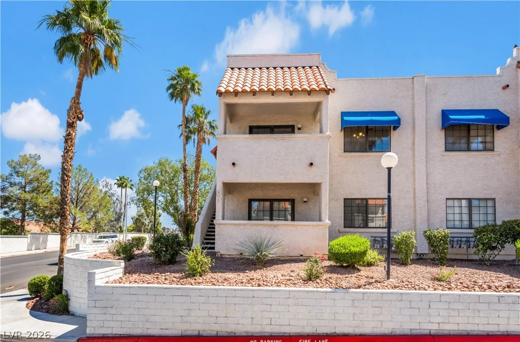 101 Luna, Las Vegas, NV 89145