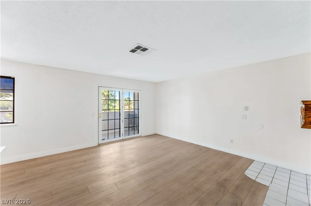 101 Luna, Las Vegas, NV 89145