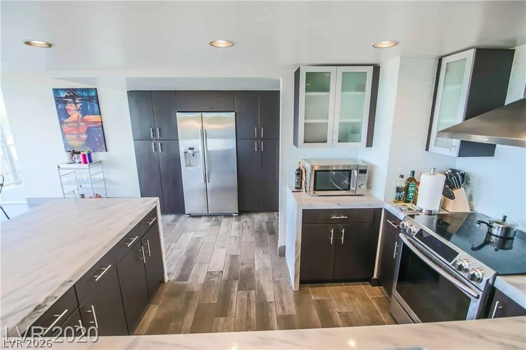 3111 Bel Air, Las Vegas, NV 89109
