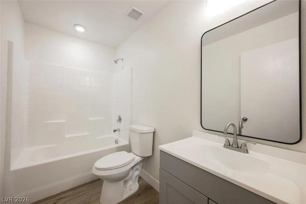 4569 Woolcomber, Las Vegas, NV 89115