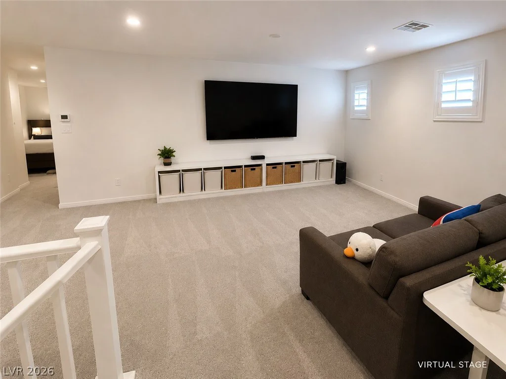 1954 Majalis, Las Vegas, NV 89106