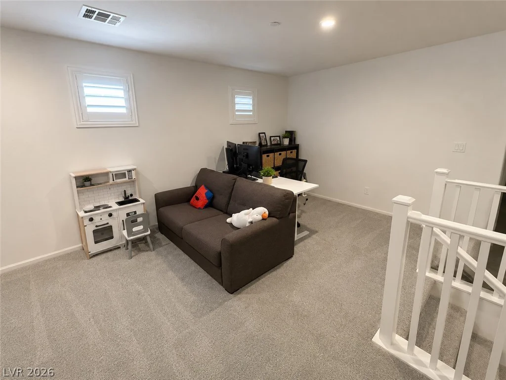 1954 Majalis, Las Vegas, NV 89106