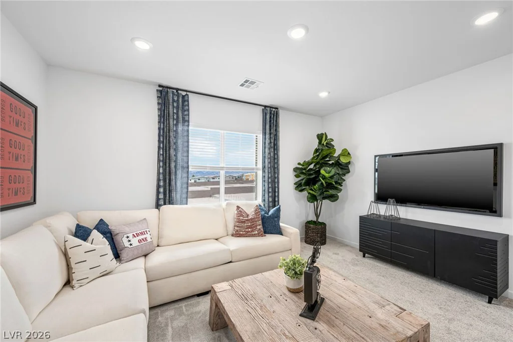 307 Mount Langley, Henderson, NV 89015