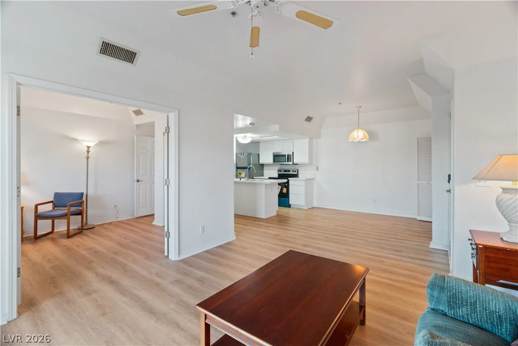 3550 Bay Sands, Laughlin, NV 89029