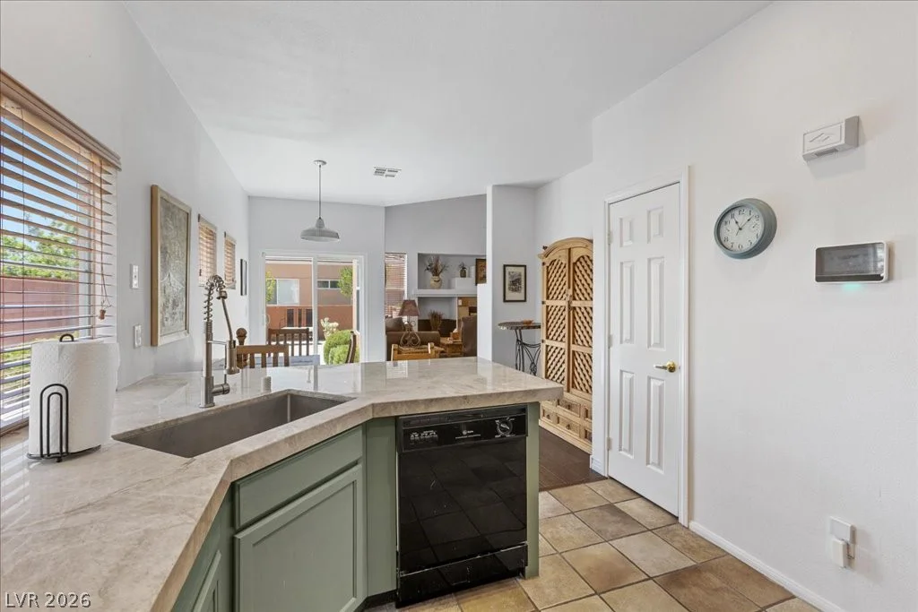 640 Chase Tree, Las Vegas, NV 89144