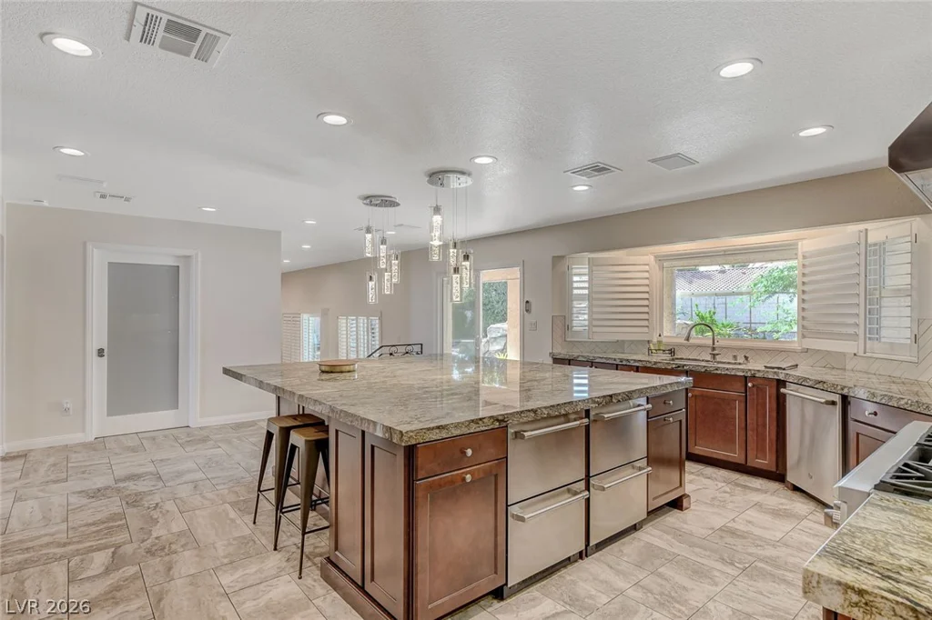 5167 Jarom, Las Vegas, NV 89120