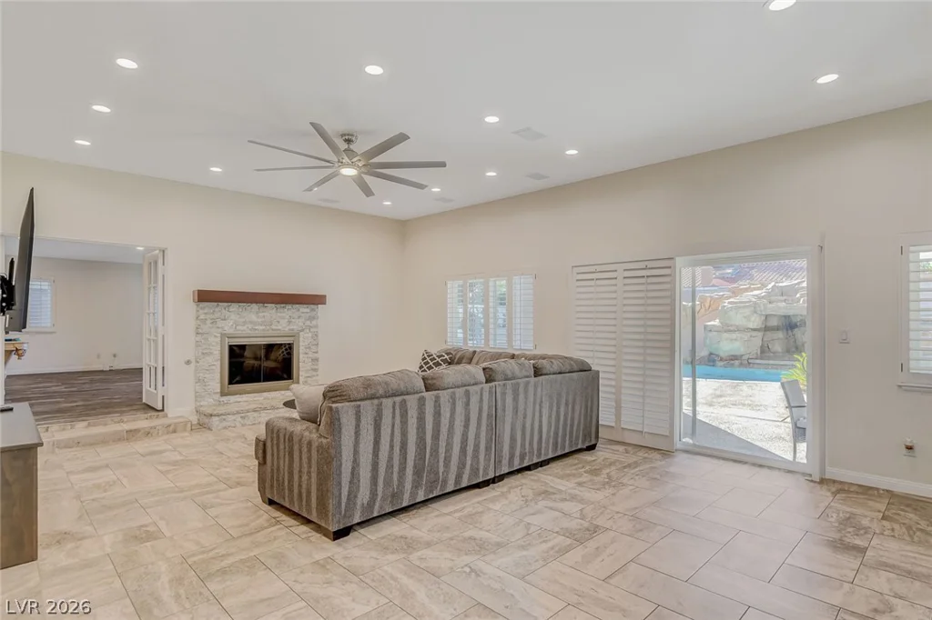 5167 Jarom, Las Vegas, NV 89120