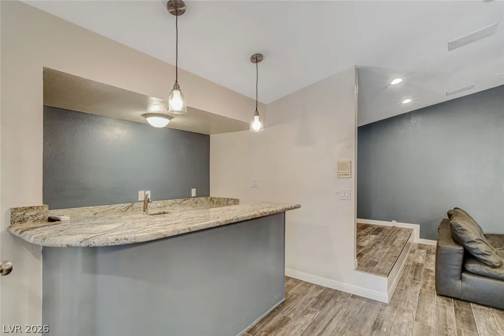 5167 Jarom, Las Vegas, NV 89120