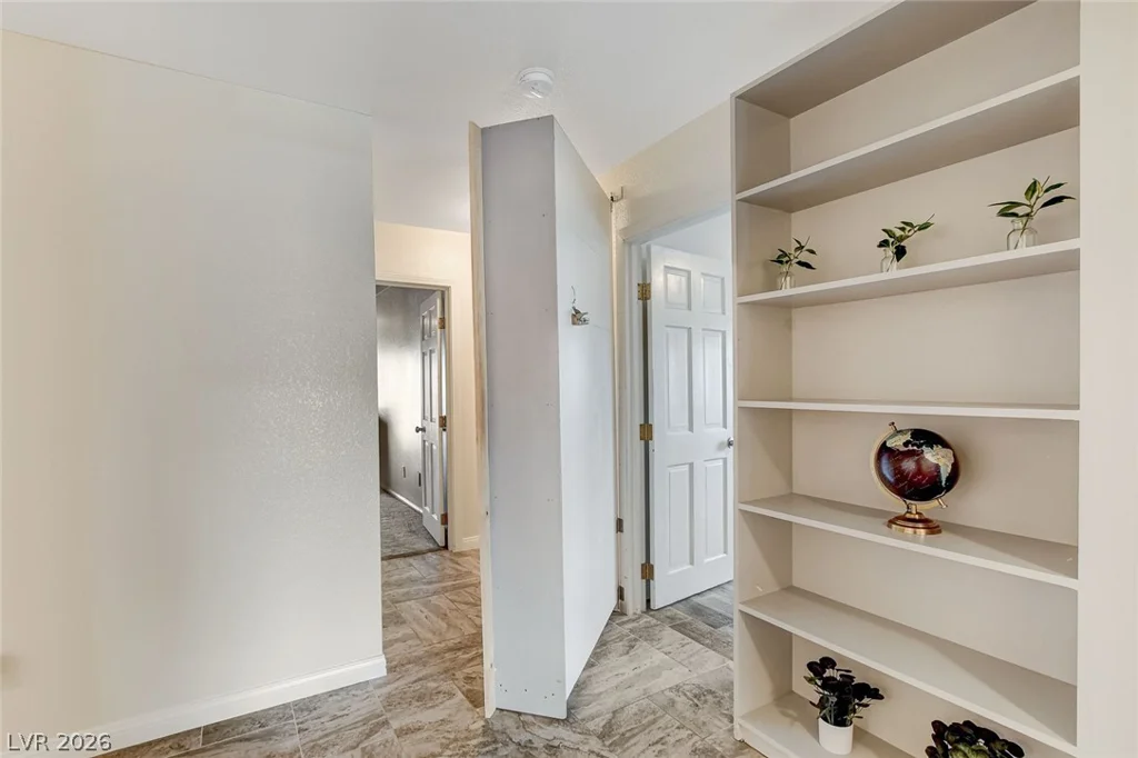 5167 Jarom, Las Vegas, NV 89120