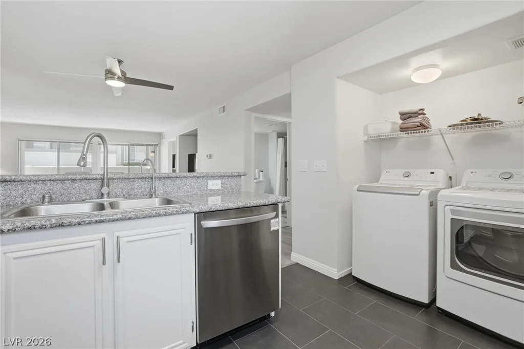 3125 Buffalo, Las Vegas, NV 89128