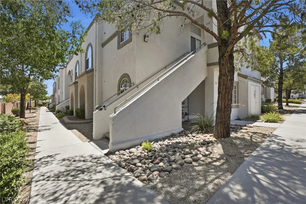 3125 Buffalo, Las Vegas, NV 89128