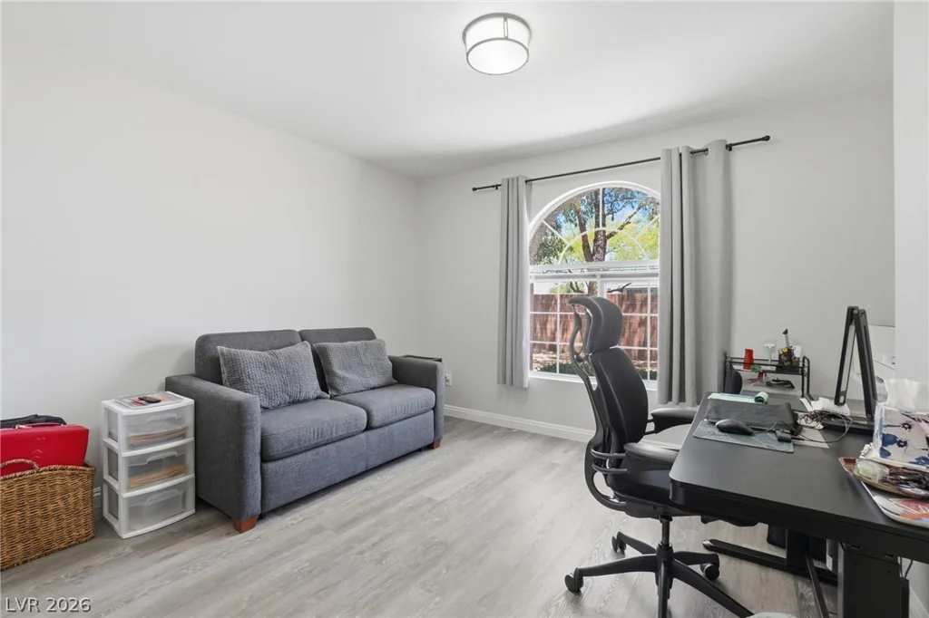 3125 Buffalo, Las Vegas, NV 89128