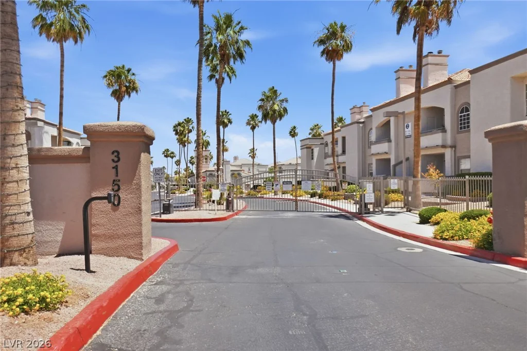 3125 Buffalo, Las Vegas, NV 89128