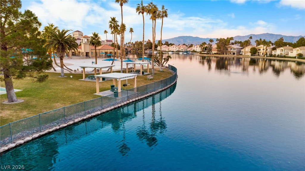 3125 Buffalo, Las Vegas, NV 89128