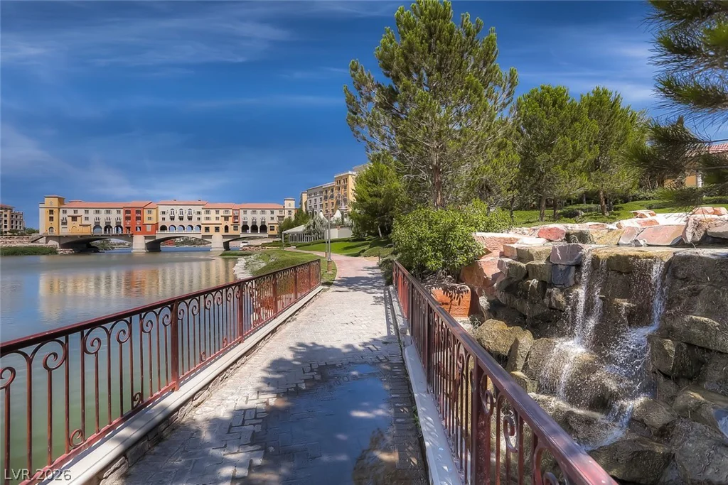 12 Cresta Villa, Henderson, NV 89011