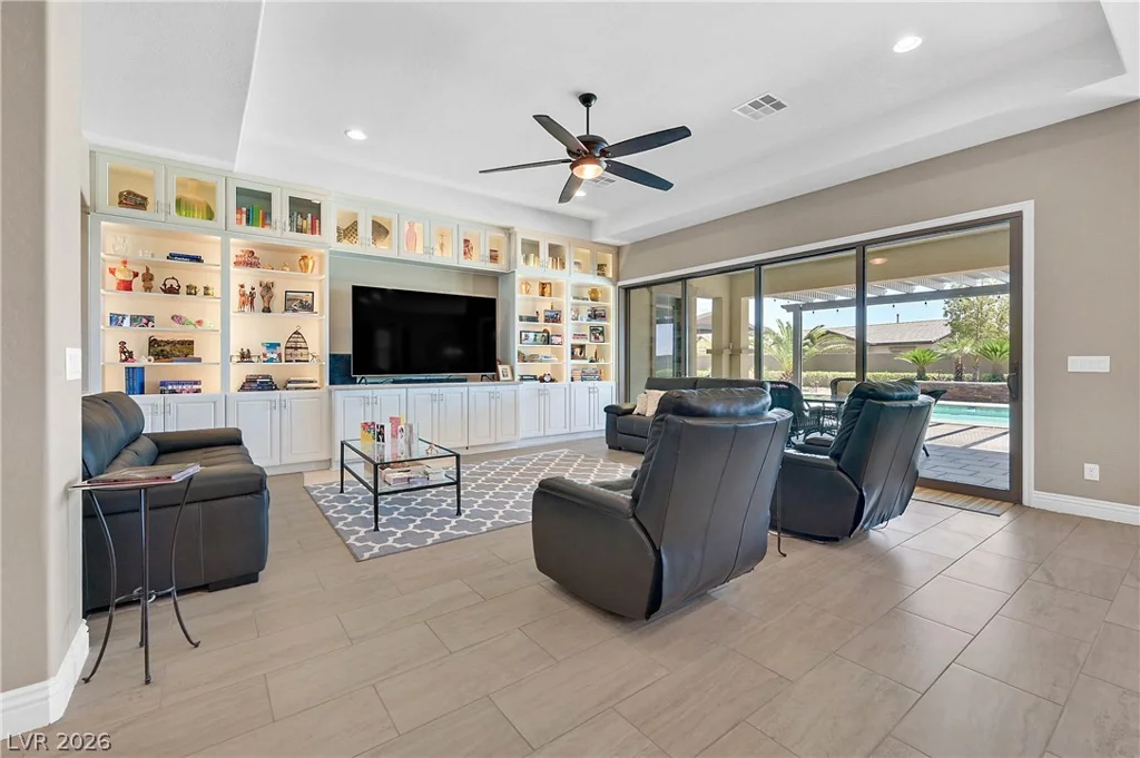 5878 Grade Vista, Las Vegas, NV 89135