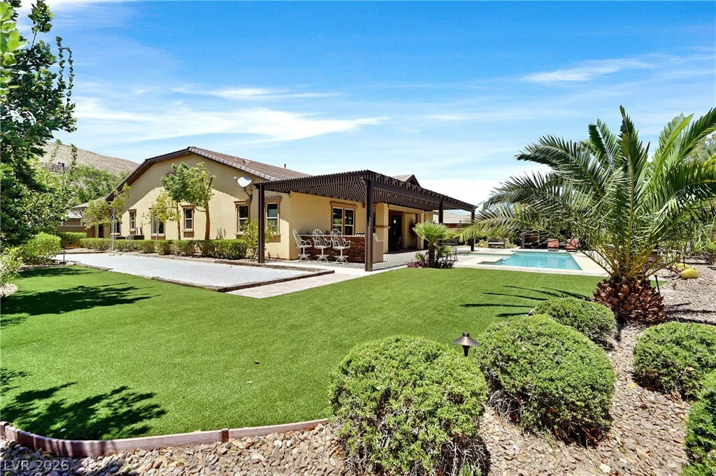 5878 Grade Vista, Las Vegas, NV 89135