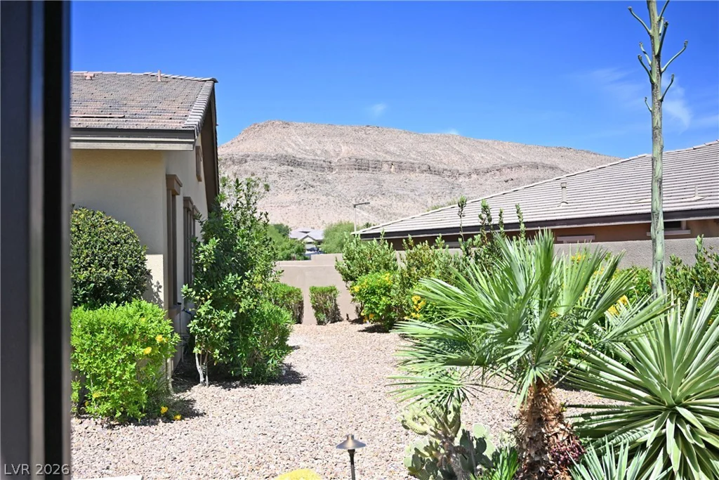 5878 Grade Vista, Las Vegas, NV 89135