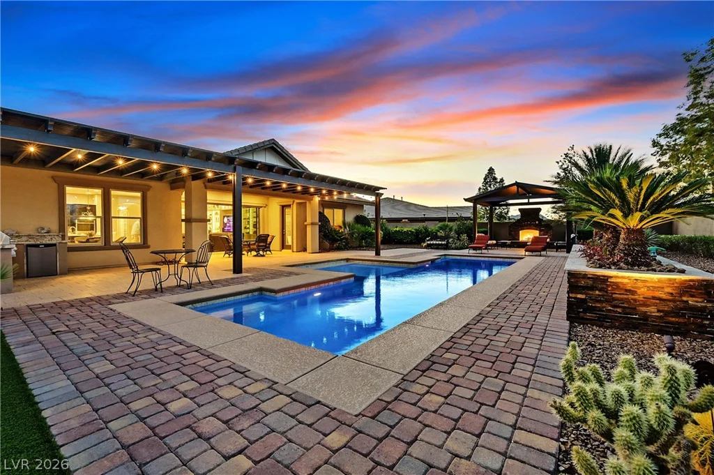 5878 Grade Vista, Las Vegas, NV 89135