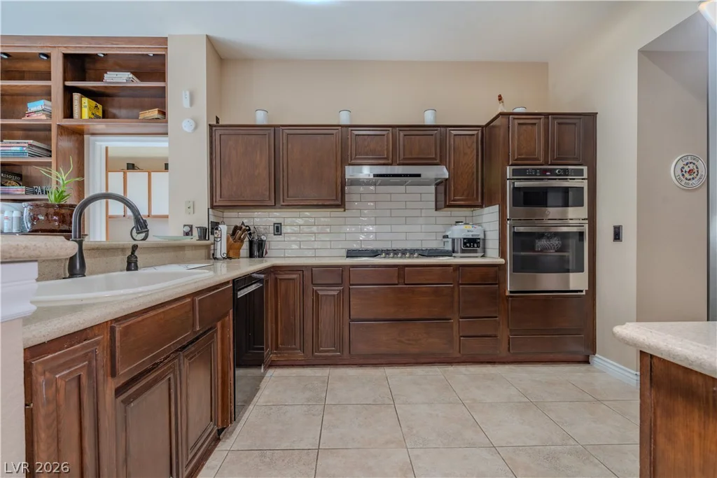 8909 Meadowood, Las Vegas, NV 89134