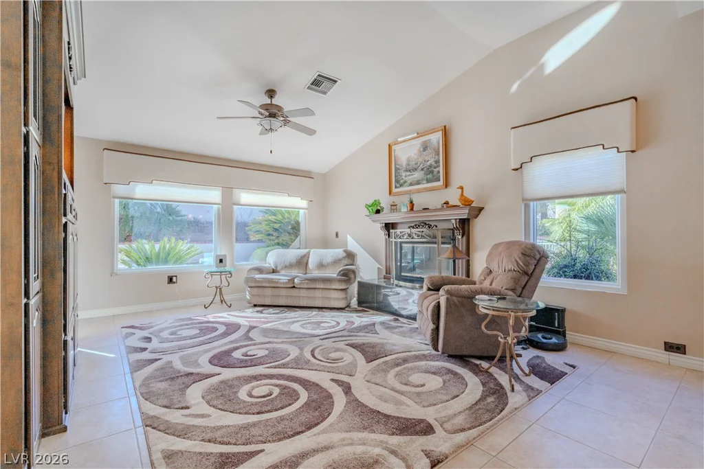 8909 Meadowood, Las Vegas, NV 89134