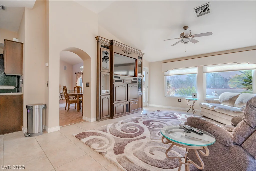 8909 Meadowood, Las Vegas, NV 89134
