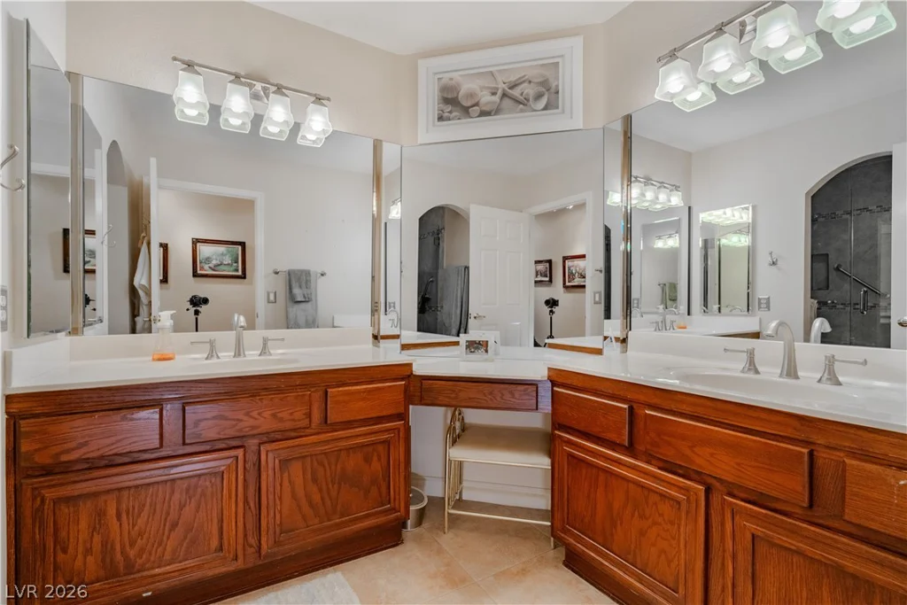 8909 Meadowood, Las Vegas, NV 89134