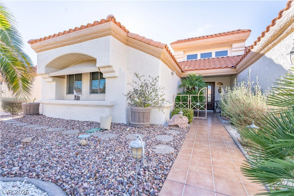 8909 Meadowood, Las Vegas, NV 89134