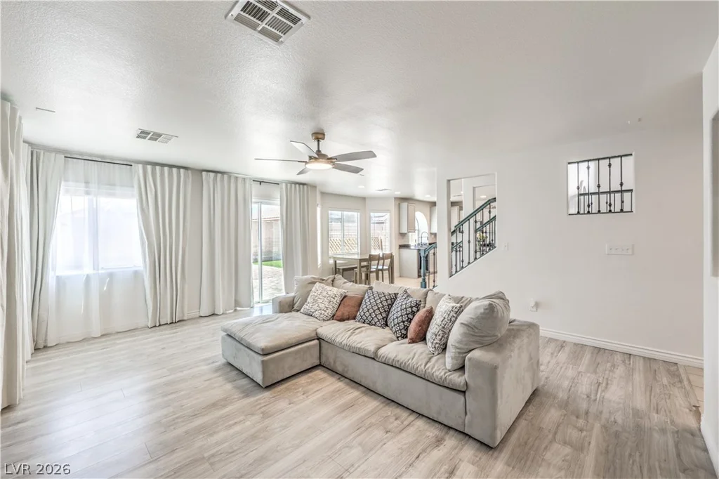 5529 Meridian Rain, North Las Vegas, NV 89031