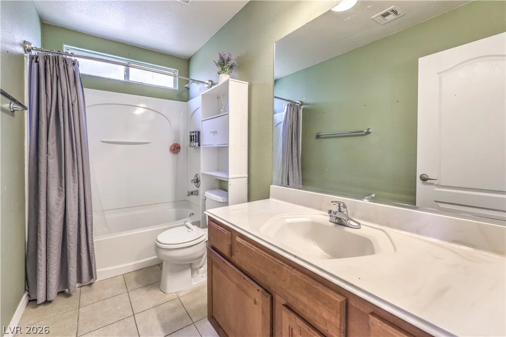 5529 Meridian Rain, North Las Vegas, NV 89031