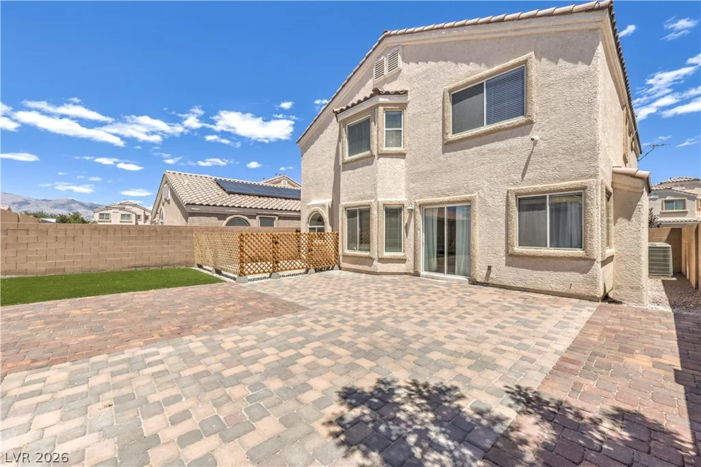 5529 Meridian Rain, North Las Vegas, NV 89031