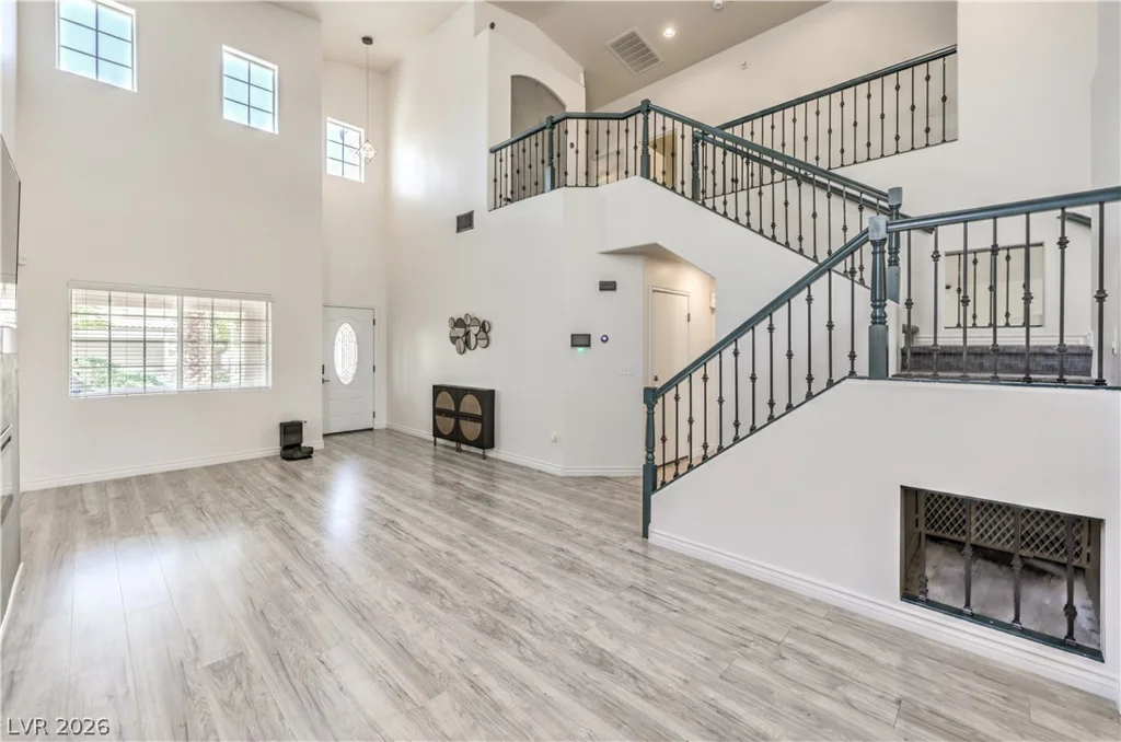 5529 Meridian Rain, North Las Vegas, NV 89031