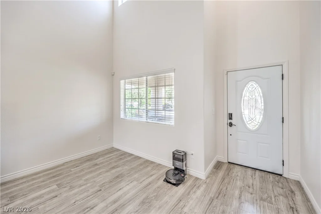 5529 Meridian Rain, North Las Vegas, NV 89031