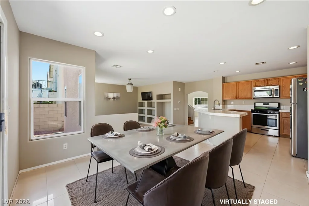 8500 Twinkling Topaz, Las Vegas, NV 89143