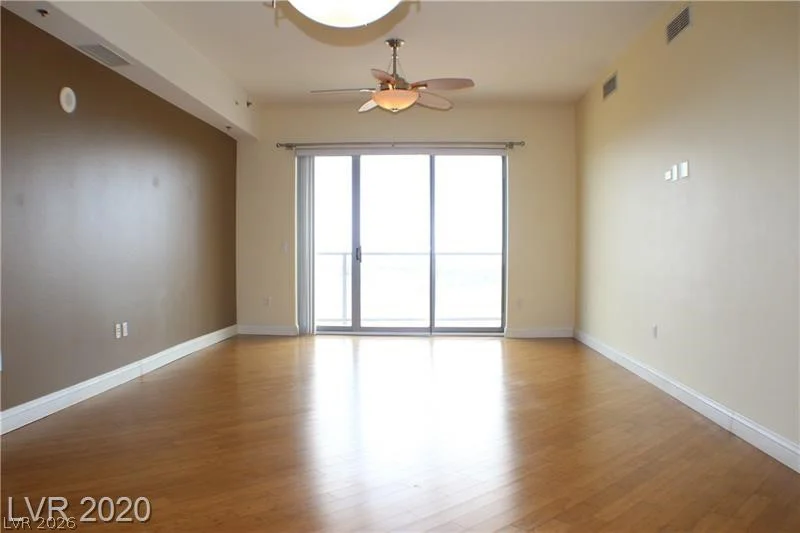 8255 Las Vegas, Las Vegas, NV 89123