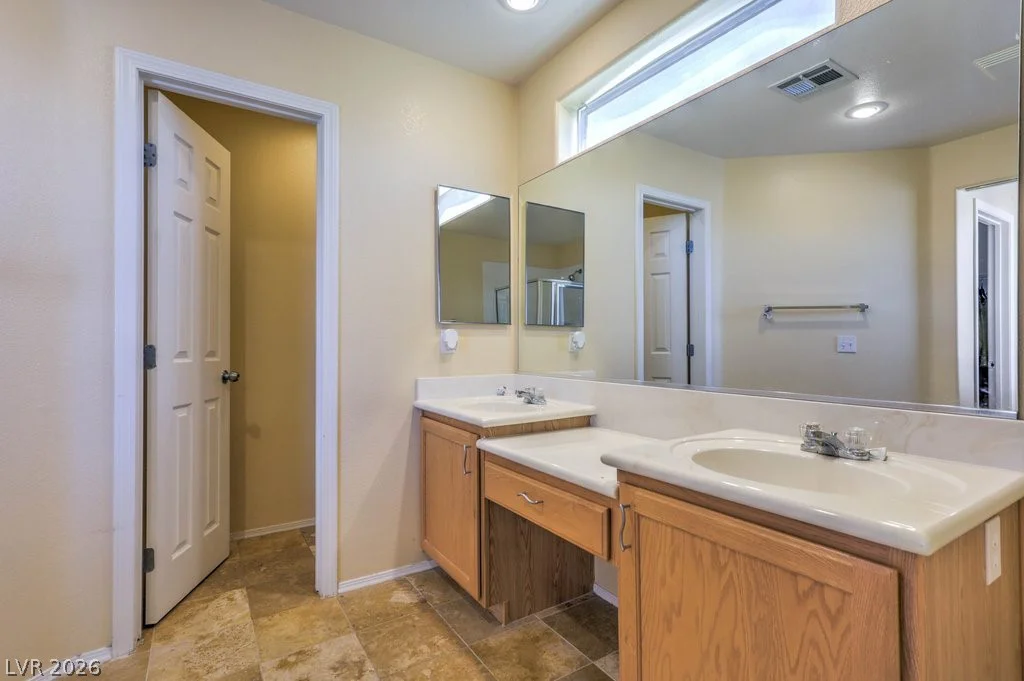 7225 Rosebriar, Las Vegas, NV 89131