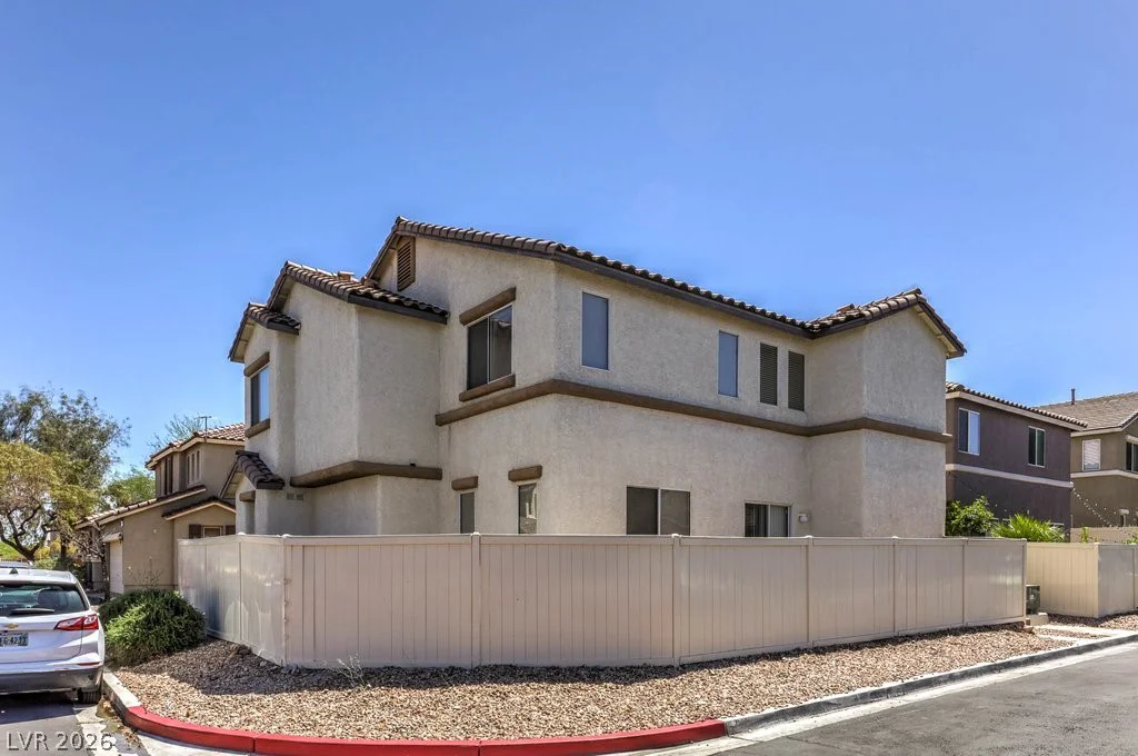 7225 Rosebriar, Las Vegas, NV 89131