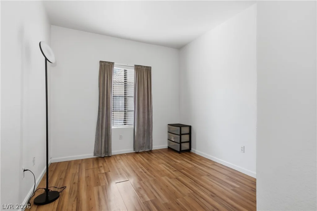 2151 Hussium Hills, Las Vegas, NV 89108