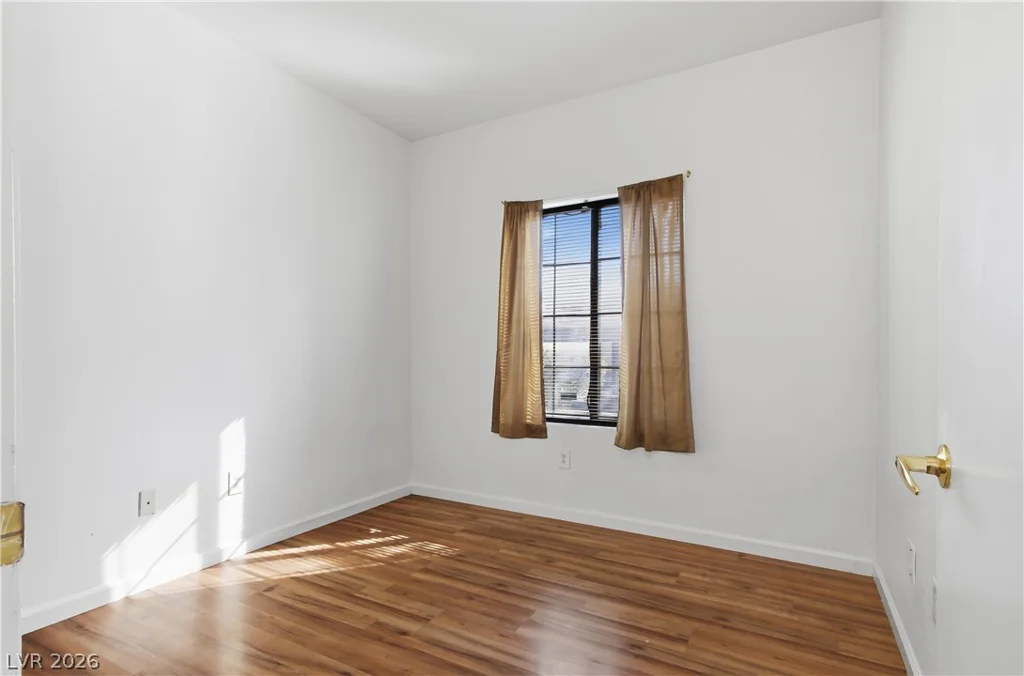 2151 Hussium Hills, Las Vegas, NV 89108
